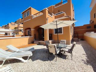 Semi detached house  C. lago de fuentilleja