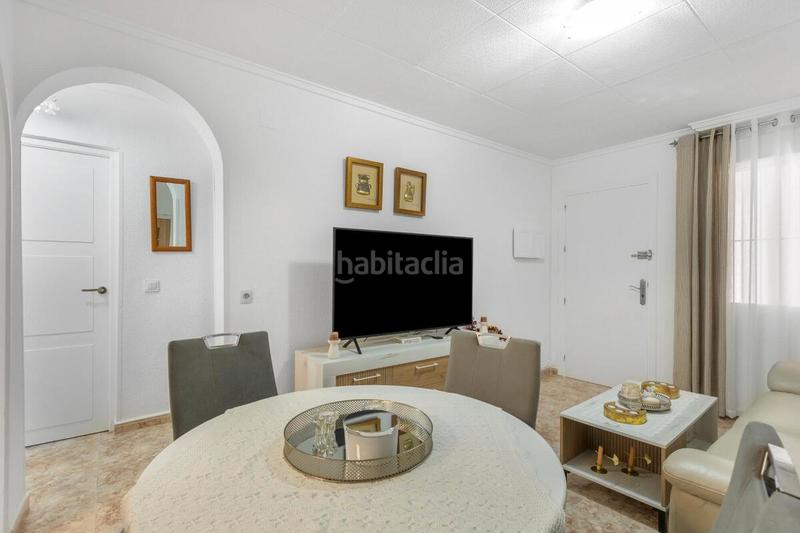 Foto fe9608e7-14ee-4ea6-ab01-c3183a2139f7. Casa a Zona Carrefour - Urbanizaciones Torrevieja