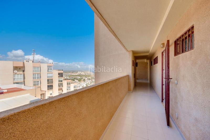 Foto 6c67dc37-f369-4ca3-8db8-90eb07b3e5e6. Apartamento en Cabo Cervera Torrevieja