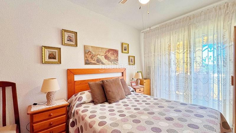 Foto 5dc25e11-ca9c-444a-909a-a331561f5b5d. Apartament amb piscina a Punta Prima Torrevieja