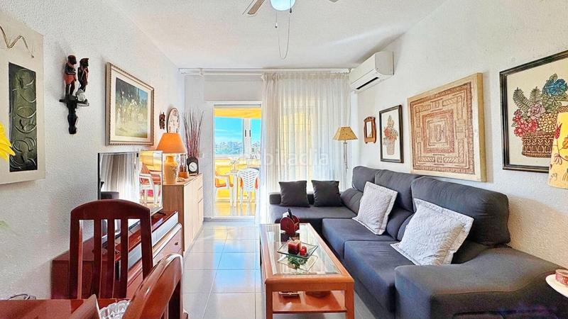 Foto a6b8b1a4-51ab-41fa-b3cb-e28cc0add067. Apartamento en Punta Prima Torrevieja