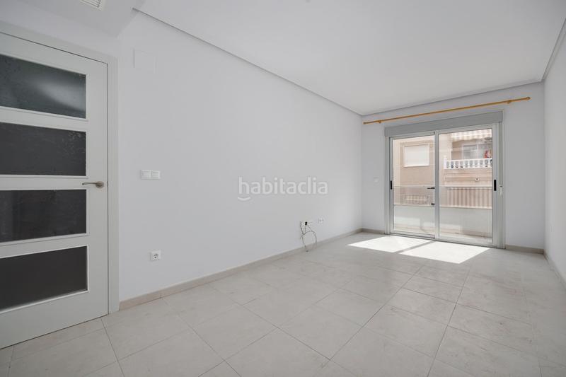 Foto 4e977b8c-9afc-48ad-9bc5-287584c52347. Apartamento en Las Piscinas Naturales Torrevieja
