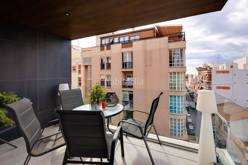 Foto b689ce47-6757-4b0e-b90f-80b8160ee81f. Apartament amb aparcament a Centro - Muelle Pesquero Torrevieja