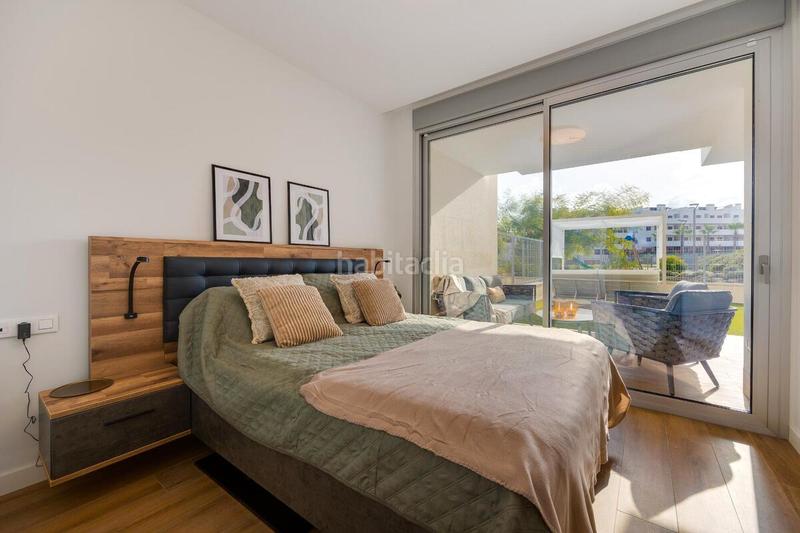 Foto 20f17338-1837-4170-8e42-aad5d46e8672. Apartament amb aparcament piscina a Villamartín-Las Filipinas Orihuela