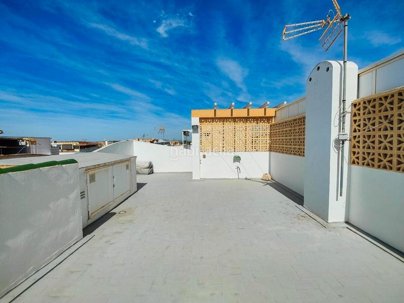 Foto cebeacd1-ee00-4714-a549-f9b610dff70a. Attique avec piscine dans Zona Carrefour - Urbanizaciones Torrevieja