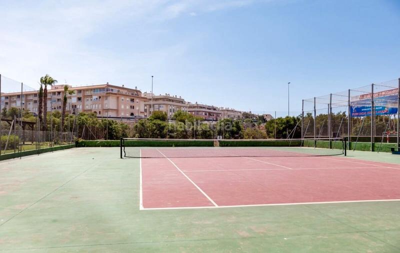 Foto ced4ebaf-d21d-4d81-9d97-67de67f643df. Attique avec piscine dans Zona Carrefour - Urbanizaciones Torrevieja