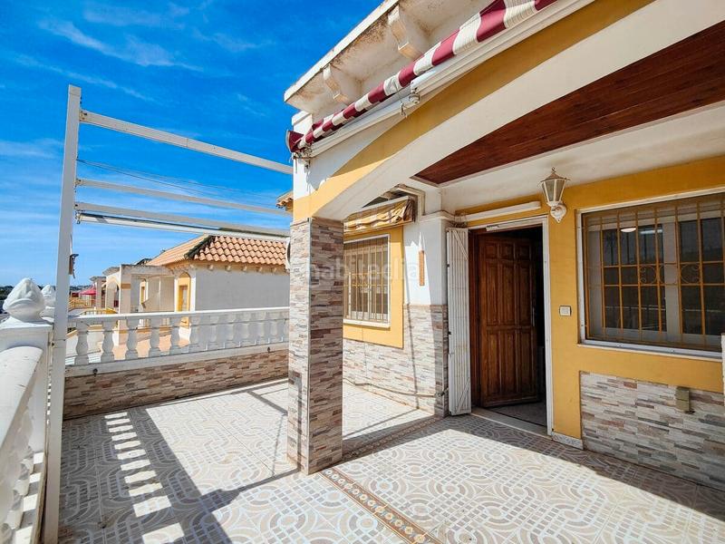 Foto f4e1eb3a-06c2-4581-a4fd-d6dbbad4d0e6. Attique avec piscine dans Zona Carrefour - Urbanizaciones Torrevieja