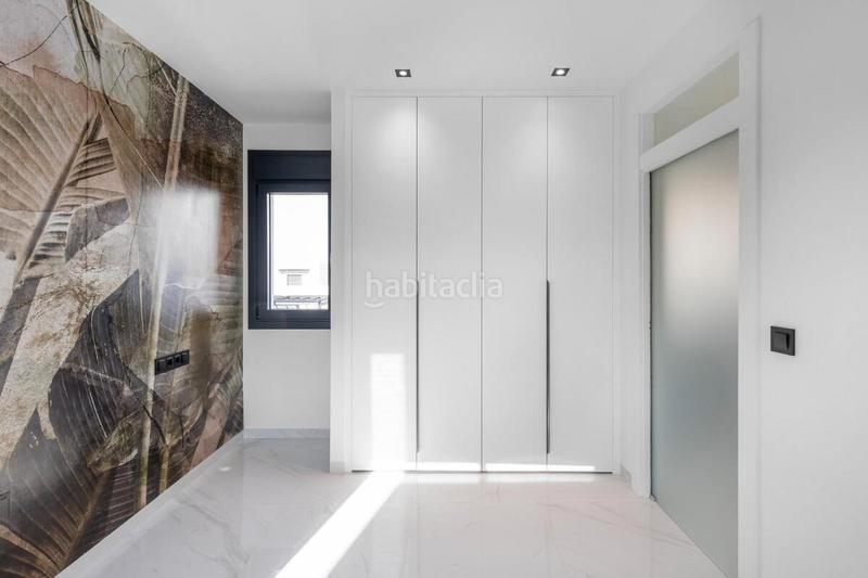 Foto 08650cd2-c1f4-4a93-8c8c-661951ff3c03. Casa con parcheggio piscina in Zona Carrefour - Urbanizaciones Torrevieja