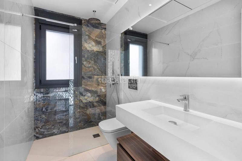 Foto 7497037a-2a2c-4779-931d-dde13b52dfc4. Casa con parcheggio piscina in Zona Carrefour - Urbanizaciones Torrevieja