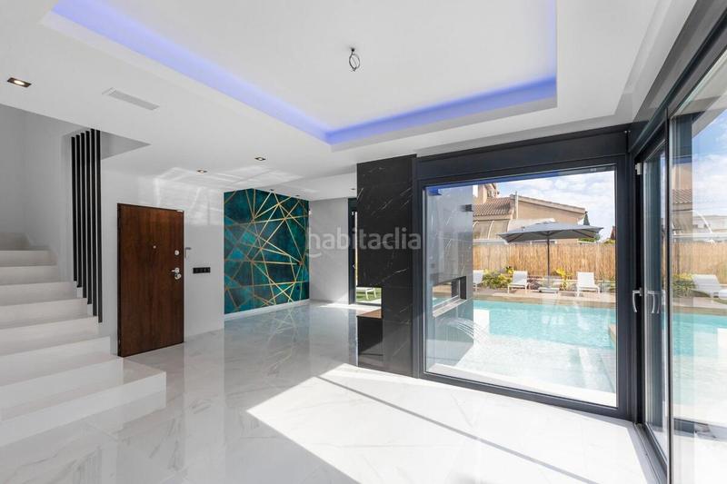 Foto 5ccdb9aa-bb85-46fd-aef0-e71d36d4cafd. Maison avec parking piscine dans Zona Carrefour - Urbanizaciones Torrevieja