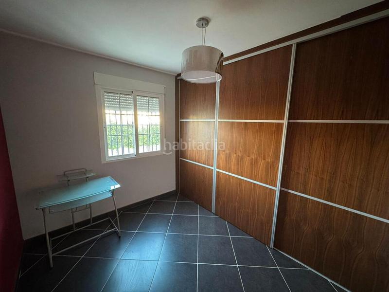 Foto 80c6f766-ef4a-4529-ba1f-030b24954d84. Chalet avec parking dans Zona Carrefour - Urbanizaciones Torrevieja