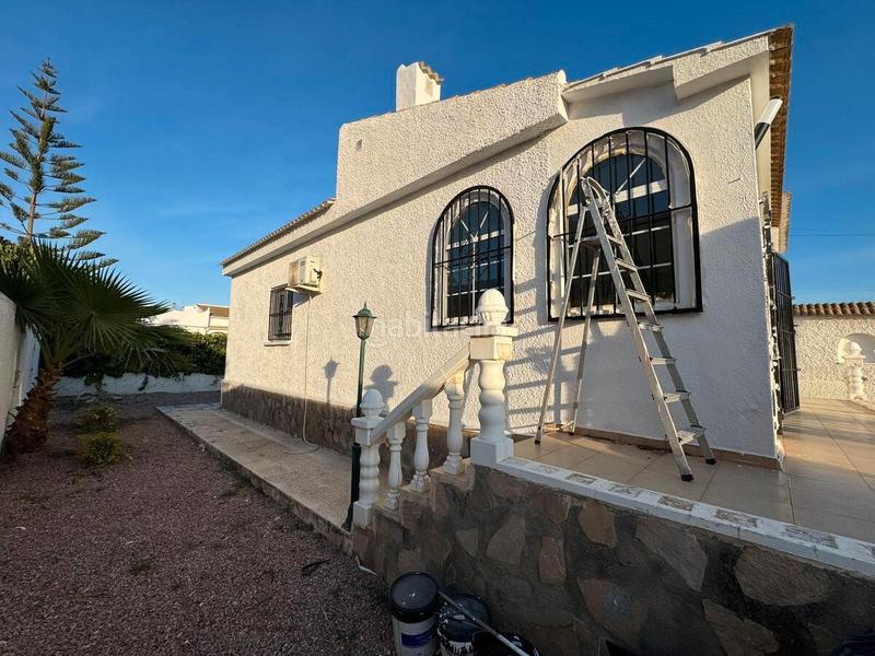 Foto e1b40b6c-874f-4c05-9414-3b3dea766b6e. Chalet avec parking dans Zona Carrefour - Urbanizaciones Torrevieja