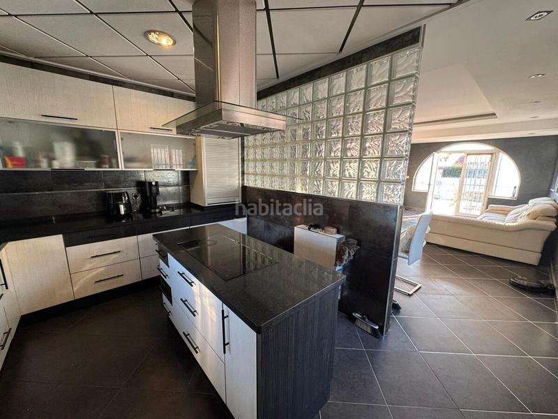 Foto 1e4f3e8b-0923-4356-a0dc-31f2f80394fa. Chalet en Zona Carrefour - Urbanizaciones Torrevieja