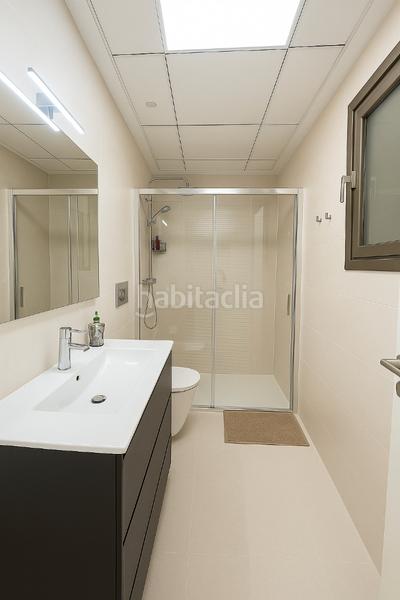 Foto 7b594394-ff80-4159-b956-44dcc88ca6e6. Apartament amb piscina a Centro - Muelle Pesquero Torrevieja