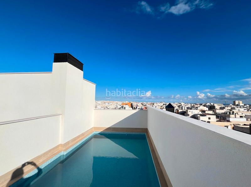 Foto 4bedd2d3-29ee-45d6-9cce-14bfd5226be9. Piccolo appartamento con piscina in Centro - Muelle Pesquero Torrevieja