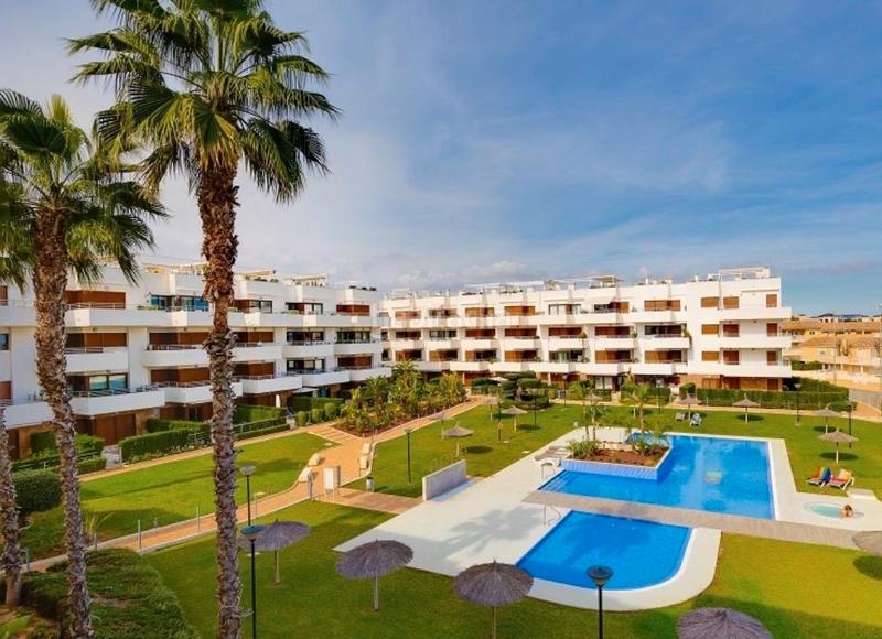 Foto f9e6a231-311e-49fc-9b06-4717c7a58657. Piccolo appartamento con parcheggio piscina in Lomas de Cabo Roig - Los Dolses Orihuela