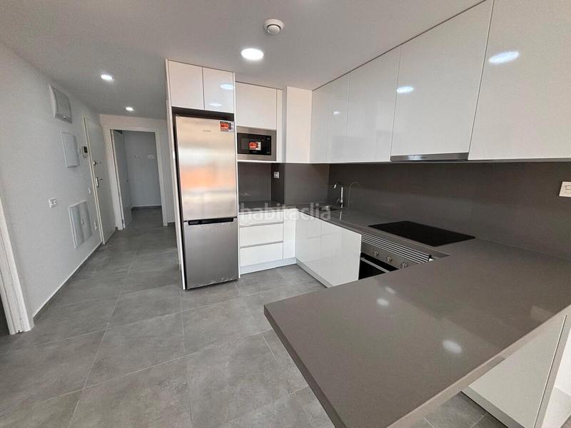 Foto 3f89f74b-6f10-4f65-b27b-a18433aa2d2e. Apartament amb aparcament piscina a Las Piscinas Naturales Torrevieja