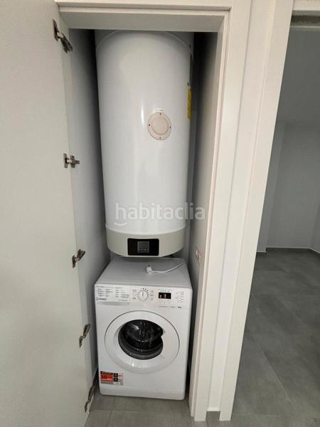 Foto f977bdf3-bc44-4807-8dba-eb2dd84ae998. Appartement avec parking piscine dans Las Piscinas Naturales Torrevieja