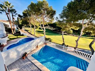 Chalet in Calle Rio Segura