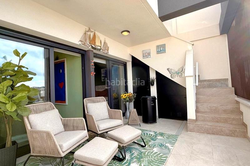 Foto 11469b73-4a72-4e57-8fad-3ef1e73927c4. Àtic amb aparcament piscina a La Florida Orihuela