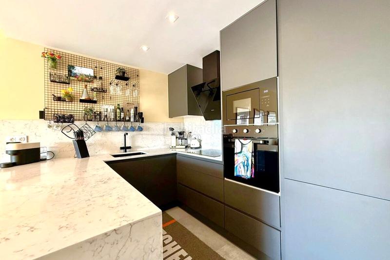 Foto 4dc2888a-9ef6-49b3-8645-9c1932ccda81. Àtic amb aparcament piscina a La Florida Orihuela