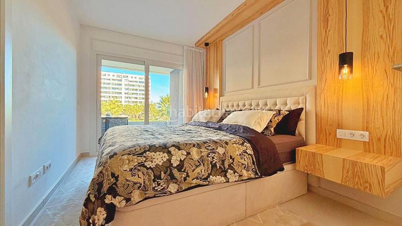 Foto 16e0385a-1509-4b75-a579-6c00f0771b05. Apartament amb aparcament piscina a Punta Prima Torrevieja