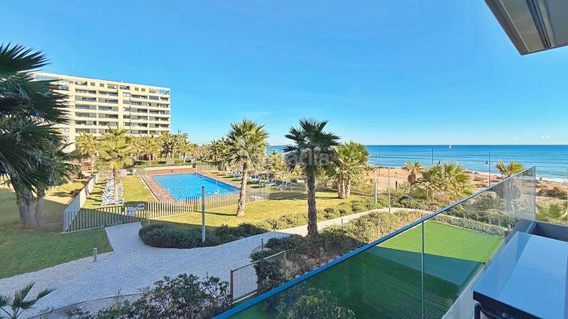 Foto 3ceea179-6a58-4886-a965-e0055d0cabe7. Apartament amb aparcament piscina a Punta Prima Torrevieja