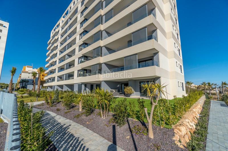 Foto f97024e8-dabc-478a-b279-72f32ef7ea58. Apartament amb aparcament piscina a Punta Prima Torrevieja