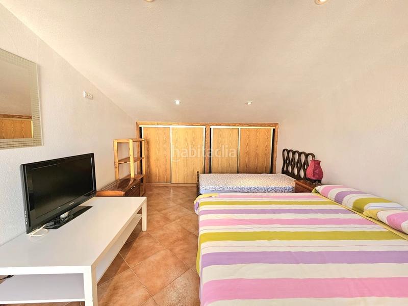 Foto e4dd6bad-7a21-44df-8b6e-76464a3692d4. Maison jumelée avec parking piscine dans Aguas Nuevas Torrevieja