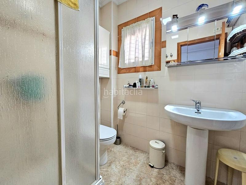 Foto 030a68d9-eb75-4d32-8ded-f62400286777. Semi detached house with parking pool in Aguas Nuevas Torrevieja