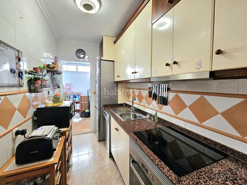 Foto 83d0a3ea-e8ad-455f-b227-0217fea165f8. Semi detached house with parking pool in Aguas Nuevas Torrevieja