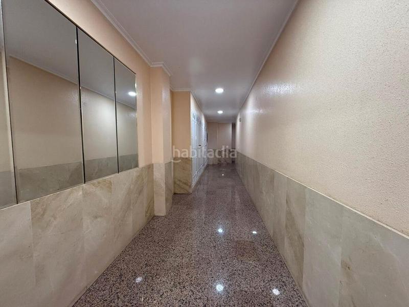 Foto d006b418-461d-4ed0-be48-7f09d723ee6a. Penthouse in Zona Playa de los Locos Torrevieja