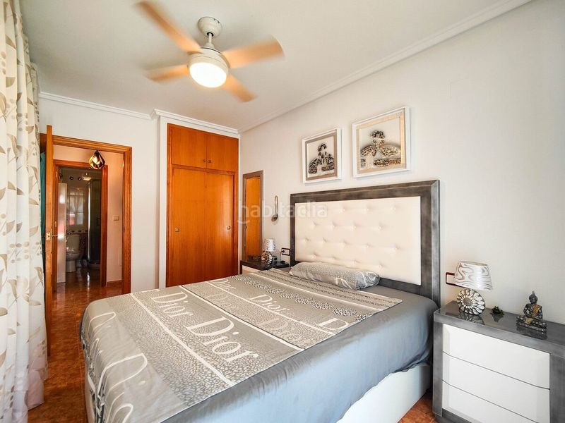 Foto fd1ff835-b08f-4ffc-916c-04cfe98f9ece. Àtic amb aparcament a Antonio Machado Torrevieja