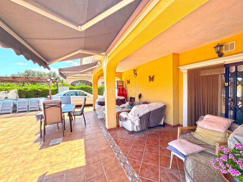 Foto 3c02d62b-d6c8-487c-8a59-ffc1c5a60dea. Chalet avec parking piscine dans Los Balcones-Los Altos Torrevieja