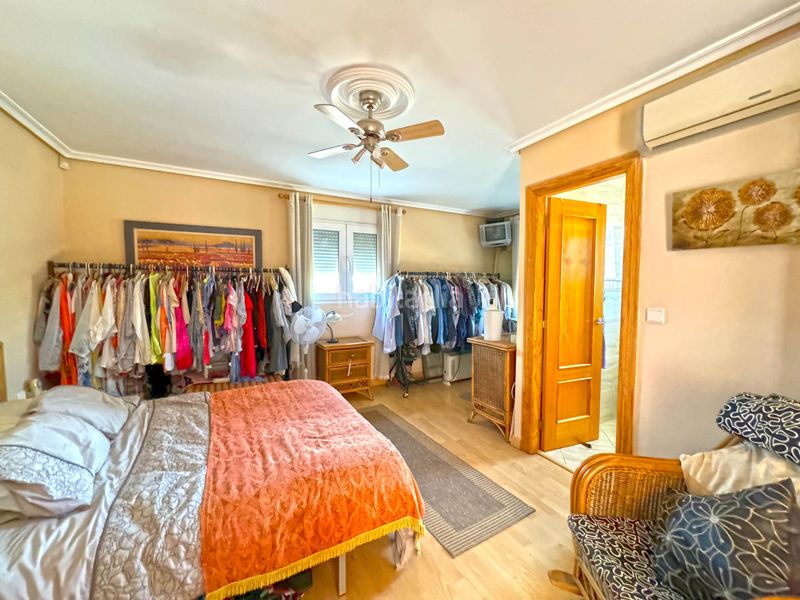 Foto a85a4627-0a75-4e87-bfdf-63ec626d182f. Chalet avec parking piscine dans Los Balcones-Los Altos Torrevieja