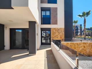 Apartament a La Florida. Estupendo apartamento de disentildeo moderno y de reciente const