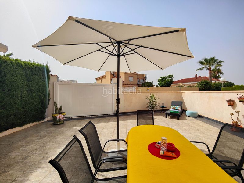 Foto 6b0b7158-47ae-409b-bc4d-18c7d06e1a15. Casa adossada amb aparcament piscina a Los Balcones y los Altos Orihuela