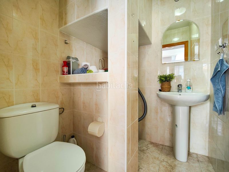 Foto 7fc4a926-52ca-4903-9bb7-9a69b4bc38b9. Casa adossada amb aparcament piscina a Los Balcones y los Altos Orihuela