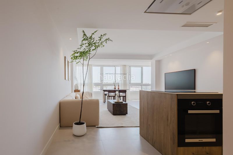 Foto 9f3fc598-a473-44e8-9e54-bbe434de0d94. Apartament amb piscina a El Acequión Torrevieja