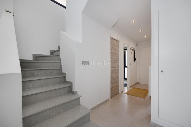 Foto 20a45886-b068-4981-be0b-7342c8e77ad4. Xalet a Los Almendros Orihuela