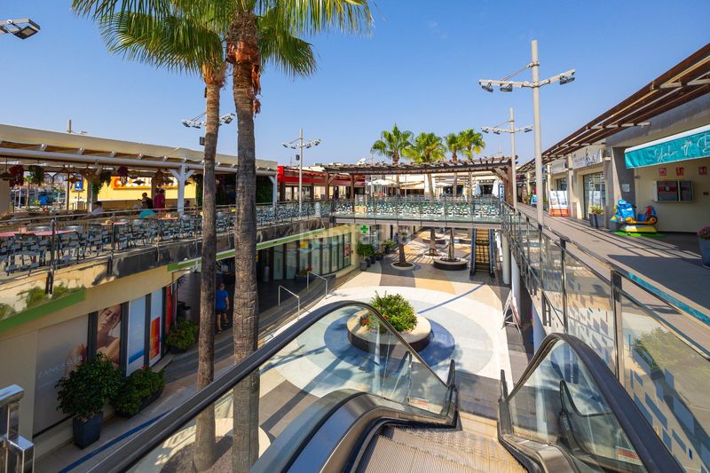 Foto 4c15cd8f-16ae-4a6d-a152-87d41e40c289. Xalet a Los Almendros Orihuela