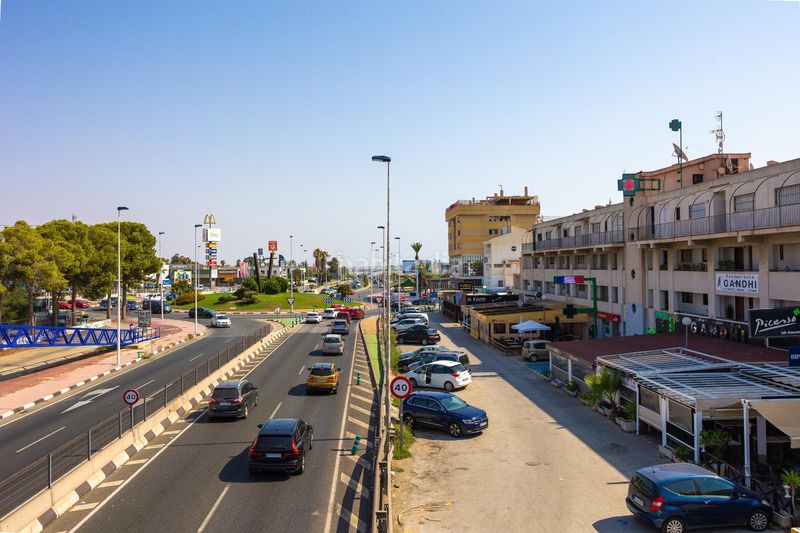 Foto 74ec5489-779c-4321-a133-e36d80500634. Xalet a Los Almendros Orihuela