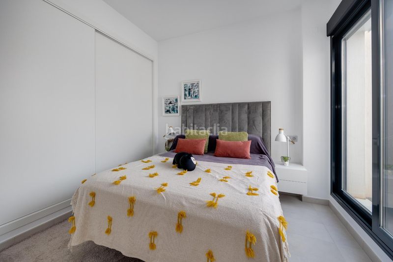 Foto c178a920-5523-4a76-ae3e-96294c5f8d95. Xalet a Los Almendros Orihuela