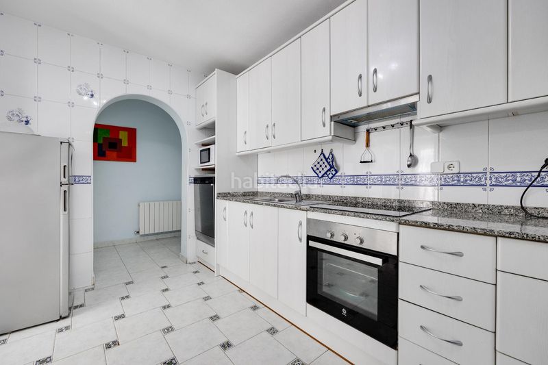 Foto 48ae6cf7-3102-4241-a542-e82dd115ecd0. Xalet amb aparcament a La Regia Orihuela