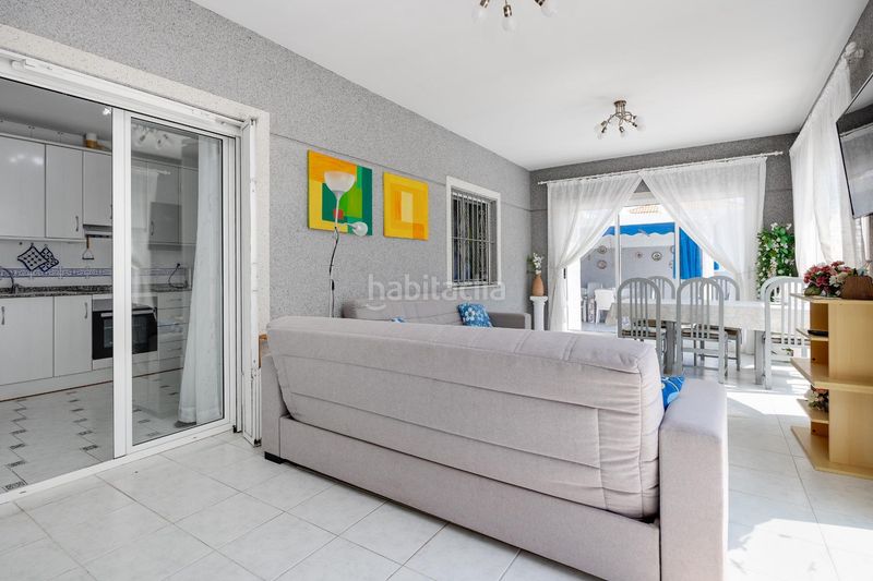 Foto 8f37bc64-7a5f-4bc8-9065-470f5409c735. Xalet amb aparcament a La Regia Orihuela