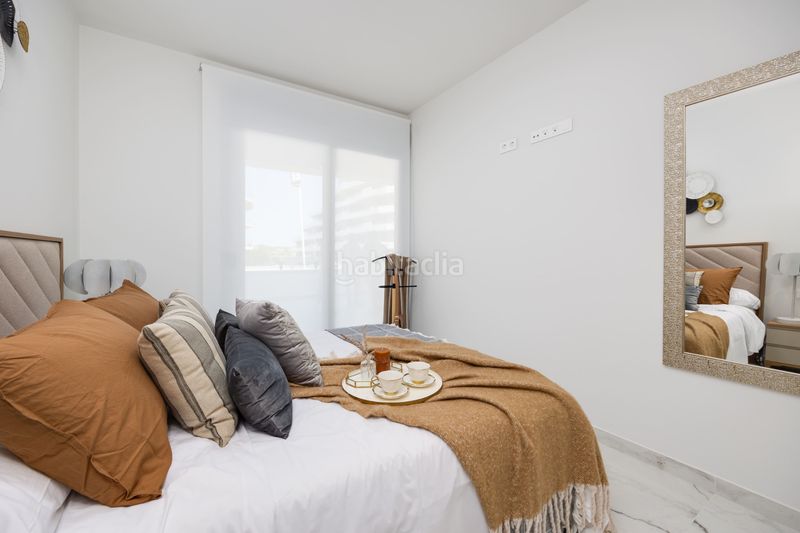 Foto 607a115c-a4f5-4c9e-9ac6-08fe2d28533c. Apartament amb piscina a San Miguel de Salinas