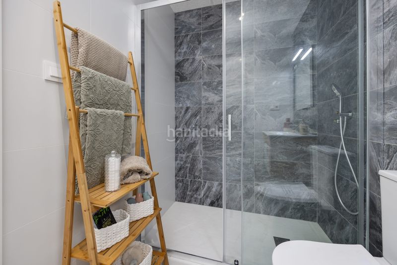 Foto 775b01e1-16b6-41be-9d1b-ed13f1f9972d. Apartament amb piscina a San Miguel de Salinas