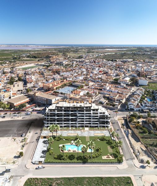 Foto b524ae12-dcf0-4afb-a757-6d249044b881. Apartament amb piscina a San Miguel de Salinas