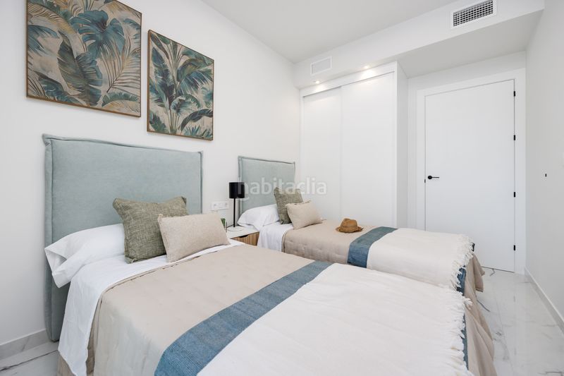 Foto d45cf2fa-6944-460c-a672-a8c1d943f9ea. Apartament amb piscina a San Miguel de Salinas