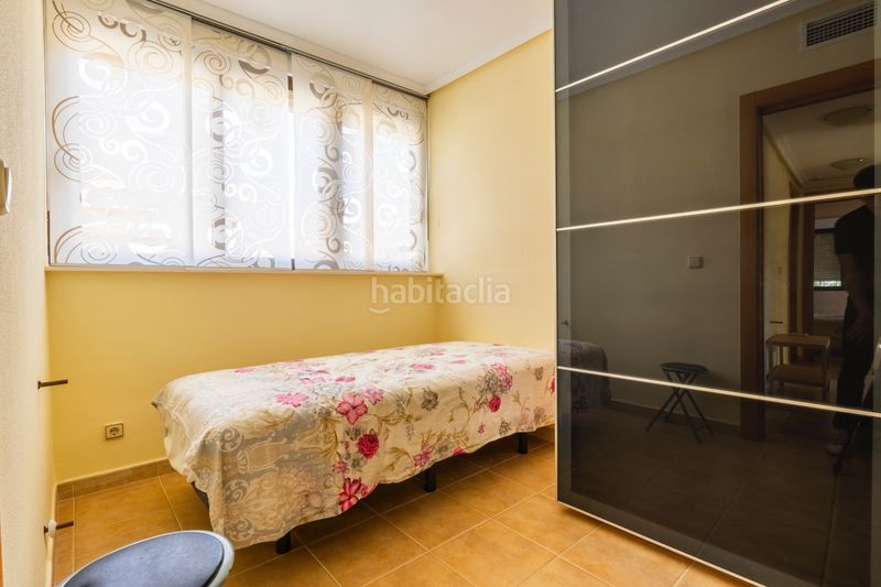 Foto 9372c209-81fc-4def-a851-bbb36a818f84. Xalet amb piscina a Los Almendros Orihuela